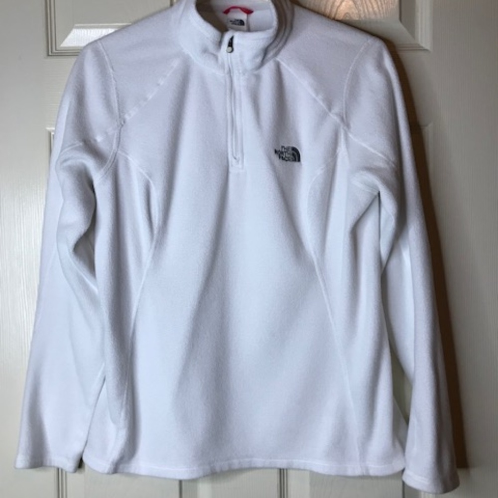 Snow White North Face Fleece Pullover